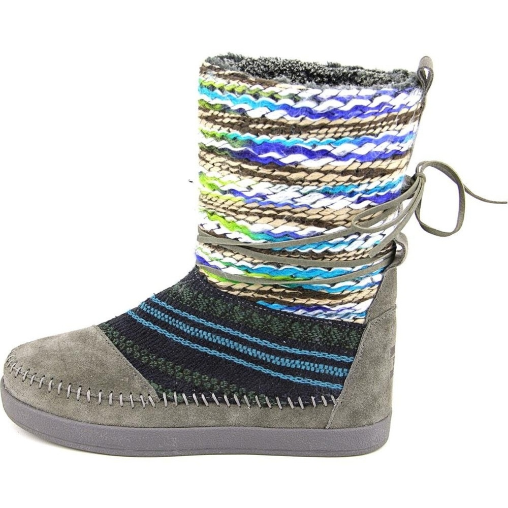 Toms Nepal Boot Grey Suede Multicolor Upper Size 8 gently used